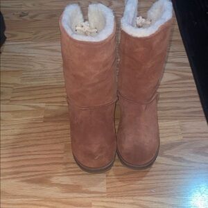 Muk Luks Brown Suede Winter Boots